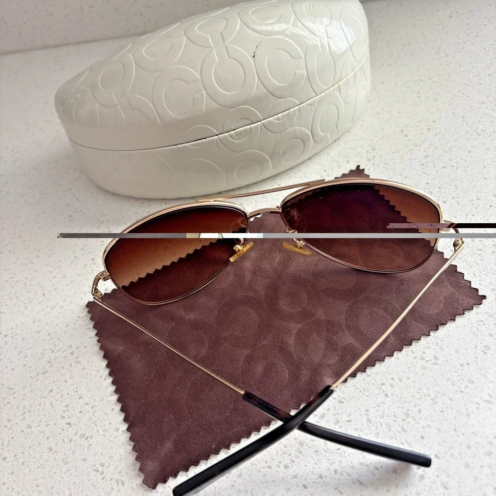 Coach Gold Aviator Sunglasses HC 7028 (L915) Jaclyn 9099/13 Clamshell Case